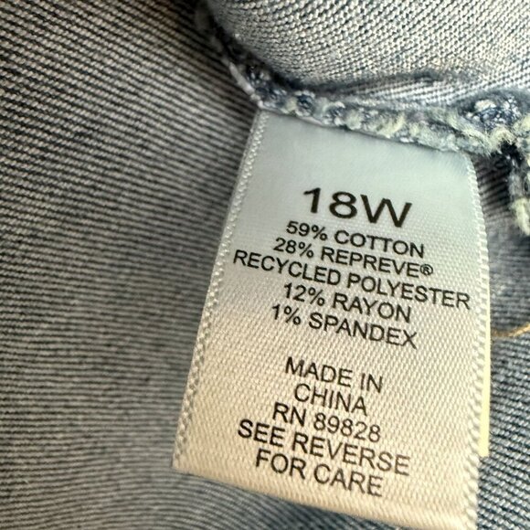 LOGO Lori Goldstein Denim Vest Plus Size 18W Blue Distressed Jean Jacket NEW - Picture 9 of 9